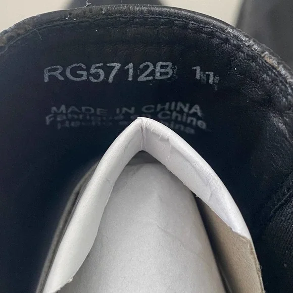 NEW in Box Robert Graham Big Bang Skull Embossed Chelsea Boot Black Mens Sz 11 - Picture 8 of 13